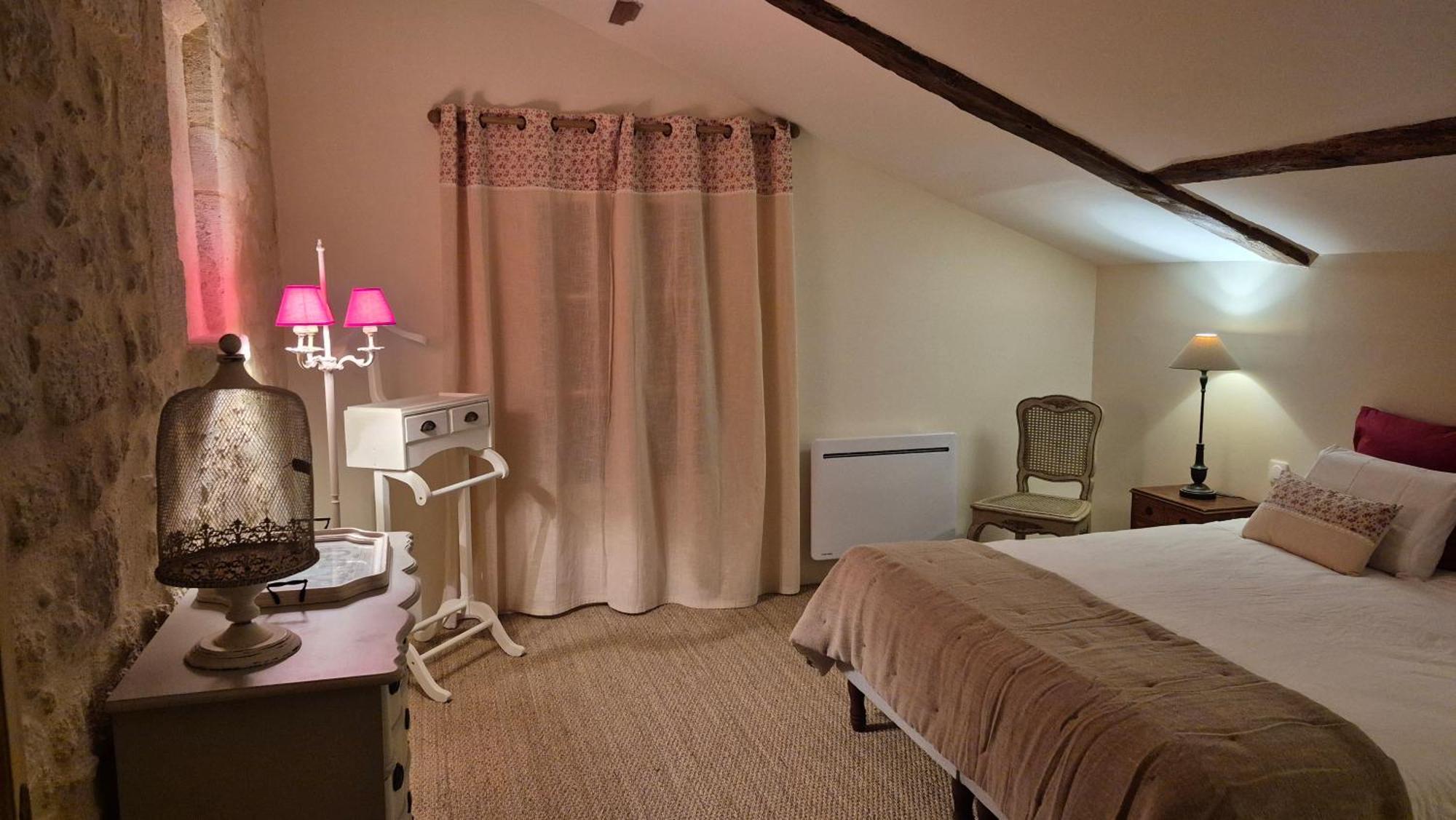 Chambre Saint Emilion - Le Clos D'Antan Les Artigues-de-Lussac Εξωτερικό φωτογραφία